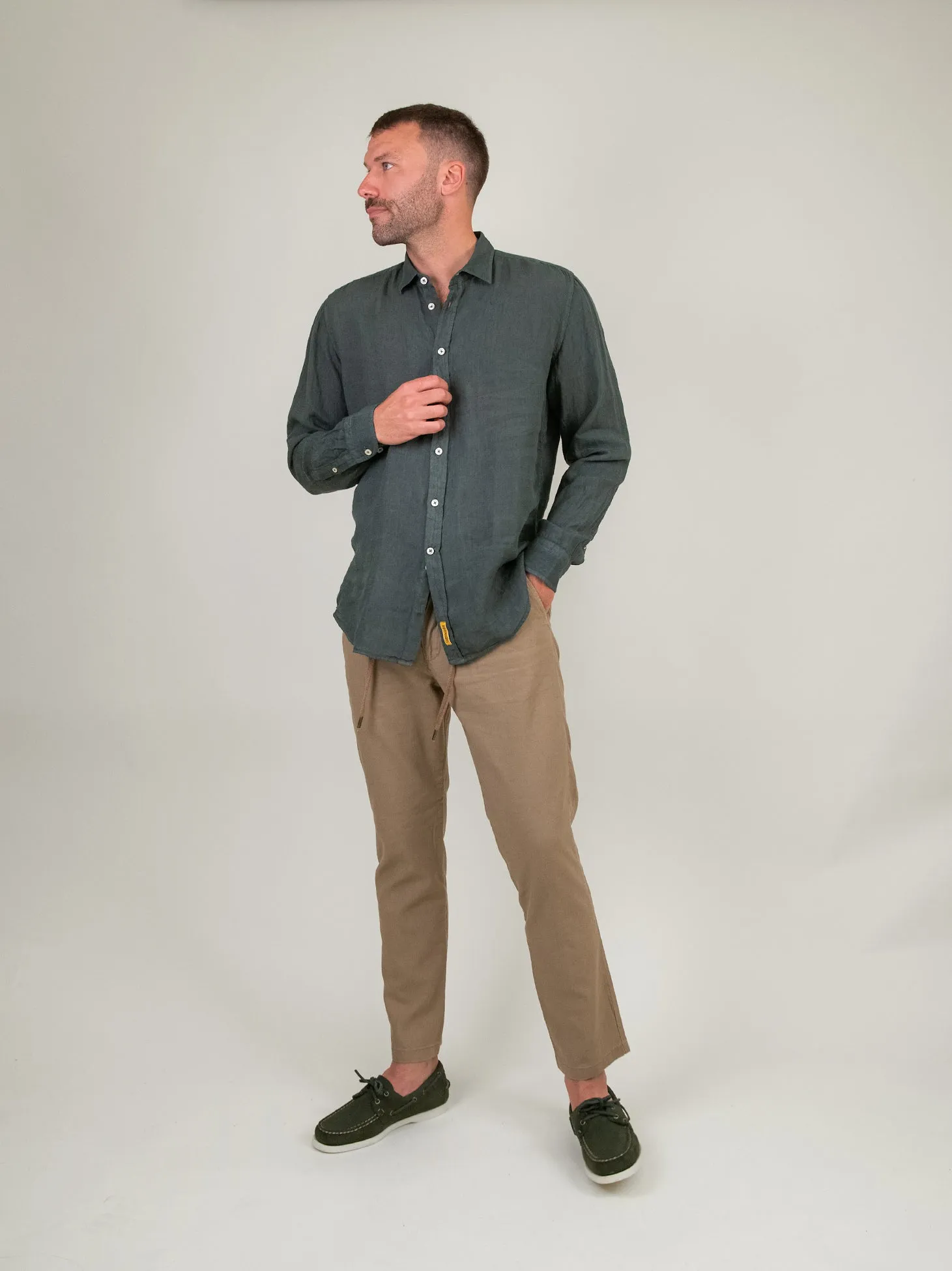 CAMICIA IN LINO VERDONE