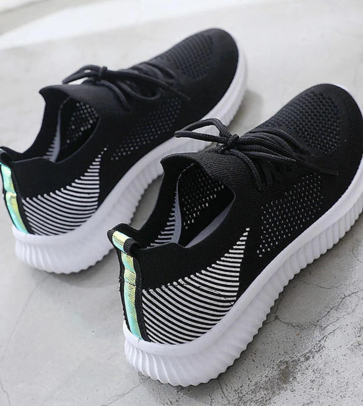Comemore  Summer Women Shoes Mesh Light Breathable Women Sneakers Flat Casual Female Trainers Walking Shoes Zapatillas M