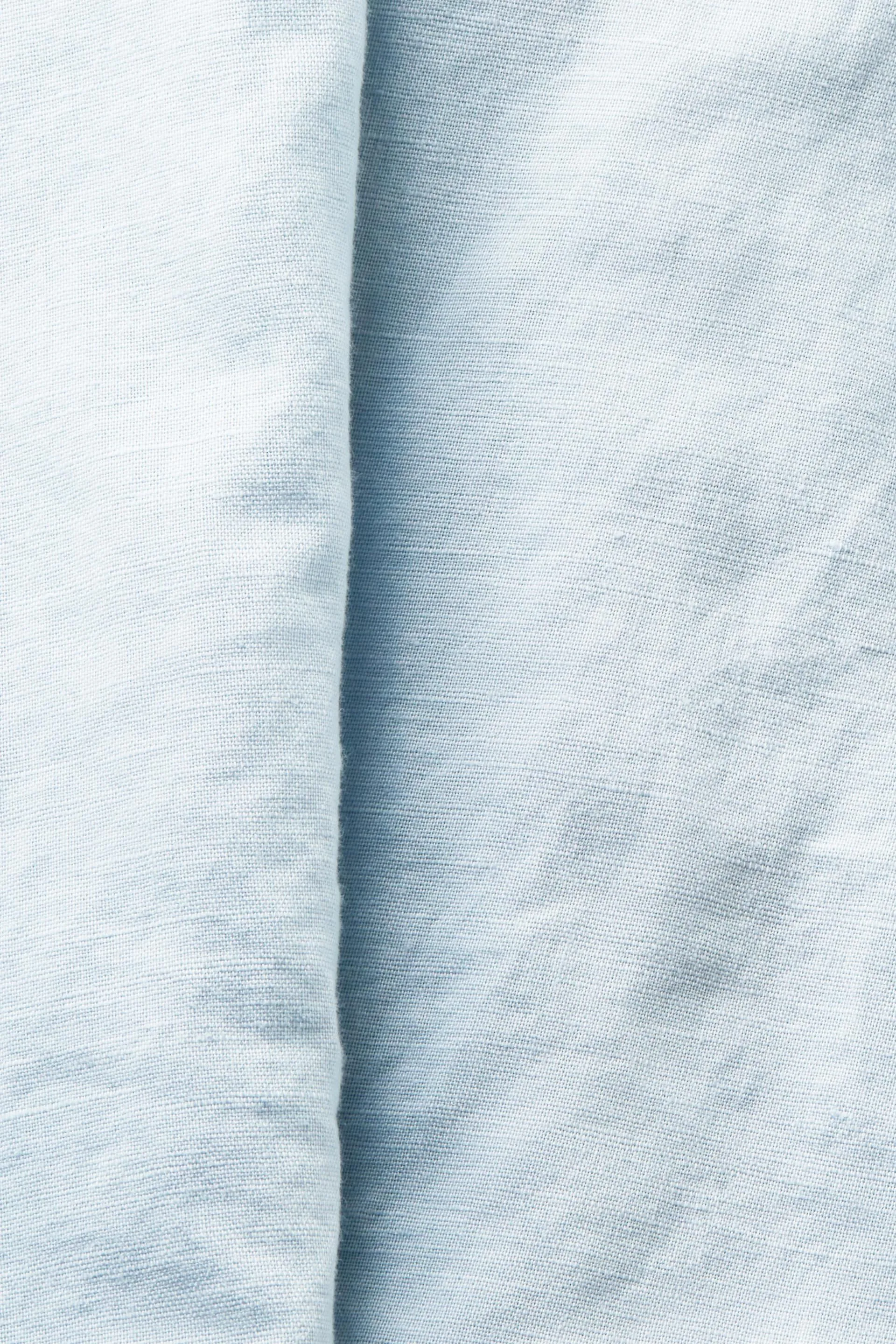 Shirts woven