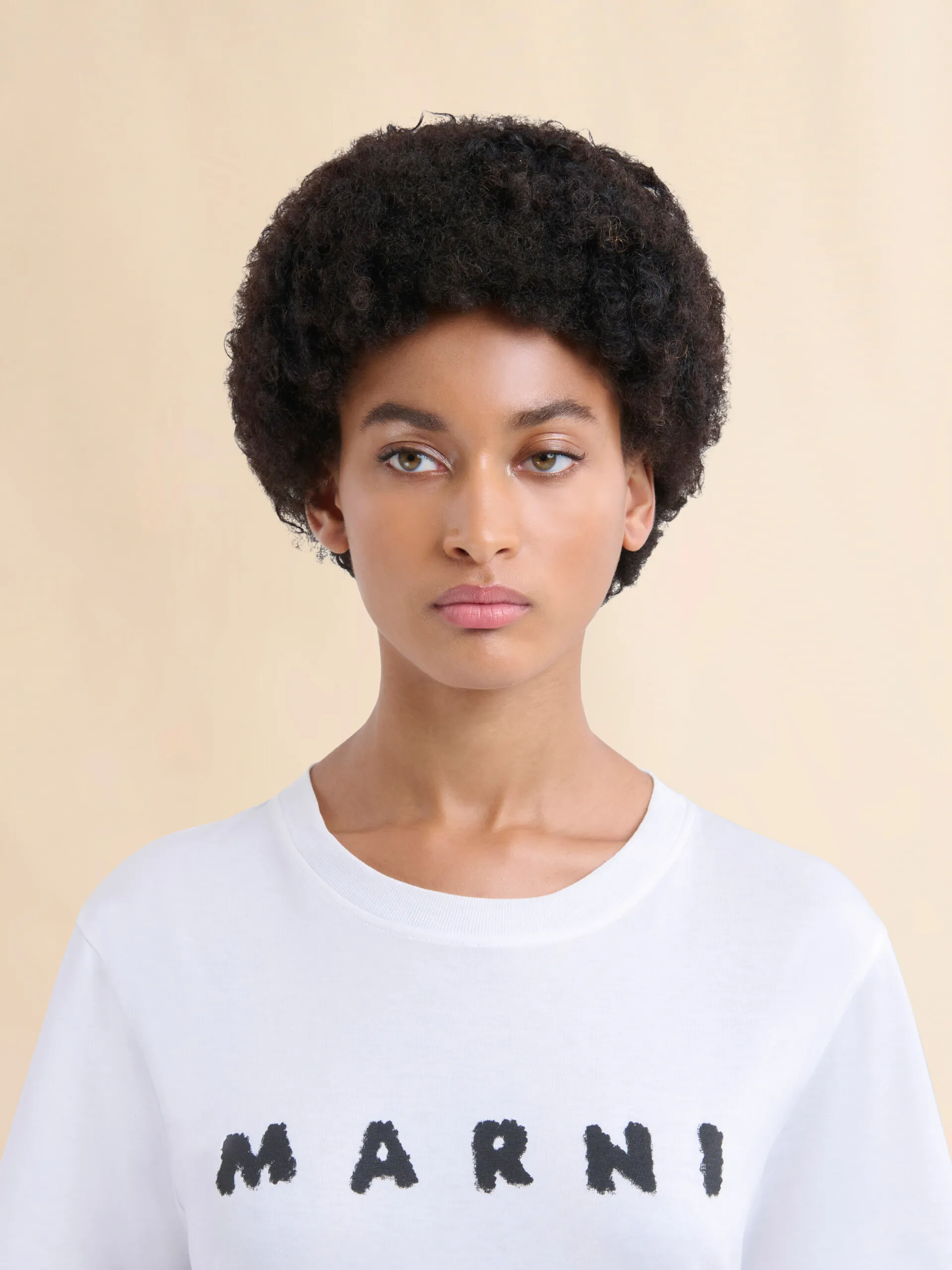 T-shirt in jersey bianco con logo Marni Scribbled